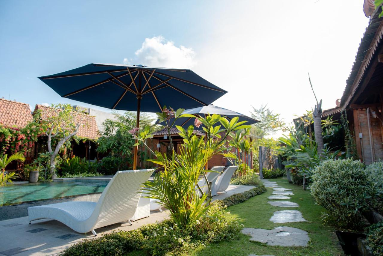 Moson Villa Legian Exteriör bild